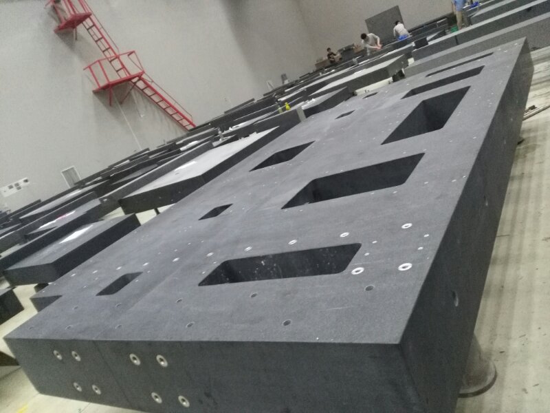 大理石構(gòu)件平臺是什么？揭秘高精度機械基座的選型與應用